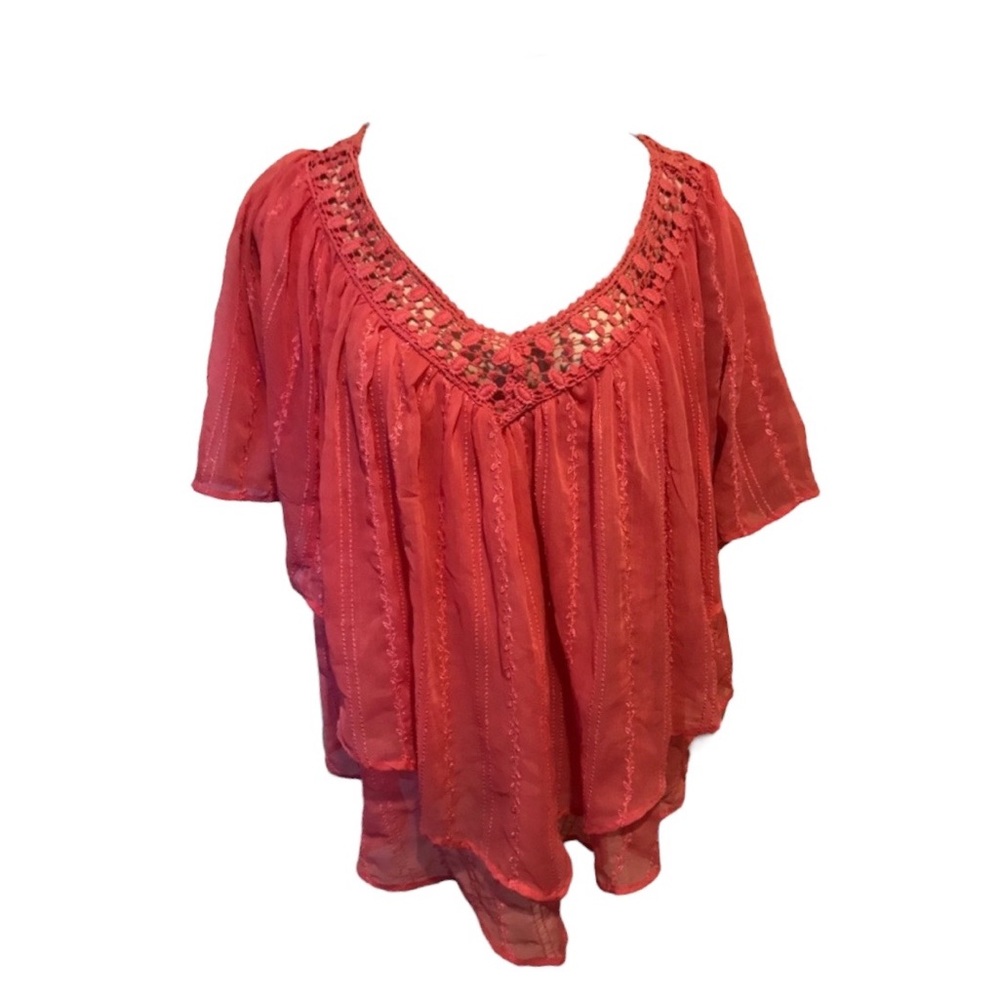Light & Airy Coral/Pink Tunic